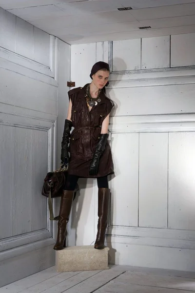 Look 44